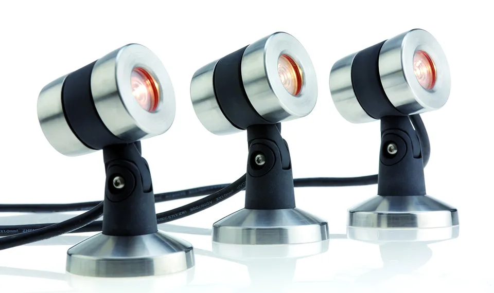 oase-lunaqua-maxi-led-set-3-unterwasserbeleuchtung-und-gartenbeleuchtung-warmwei image 1